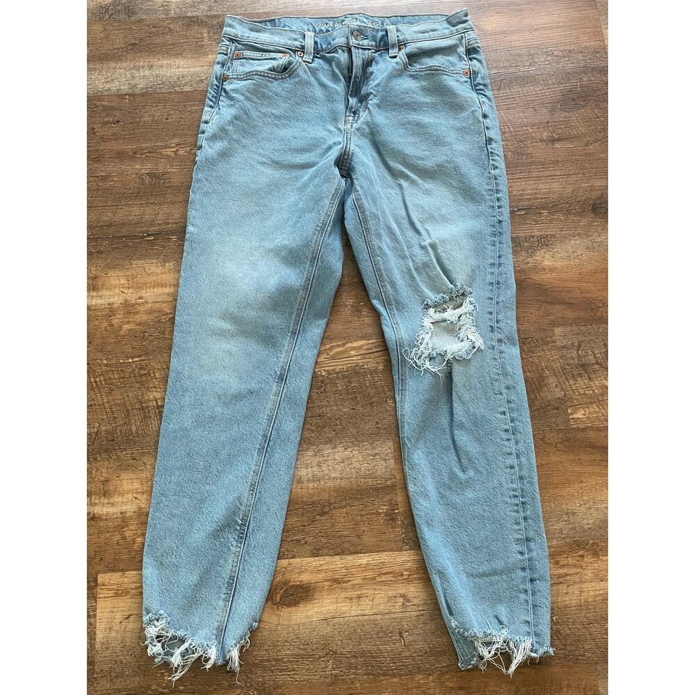 American Eagle Outfitters Light Blue Straight Leg Jeans